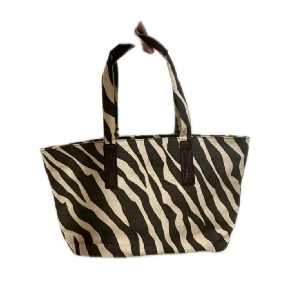 Michael Kors Large East West Animal Print Fabric Beach Tote Beige/ Brown